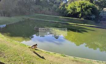Imagem 4: 4 dormitórios, 3 banheiro, 15 vagas na garagem, 200M² de Área Construída