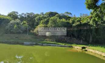 Imagem 5: 4 dormitórios, 3 banheiro, 15 vagas na garagem, 200M² de Área Construída