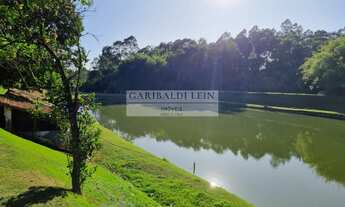 Imagem 6: 4 dormitórios, 3 banheiro, 15 vagas na garagem, 200M² de Área Construída