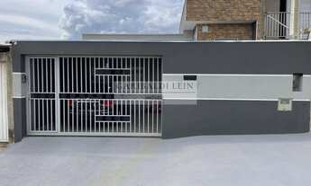 Imagem: 3 dormitórios, 1 suítes, 2 banheiro, 2