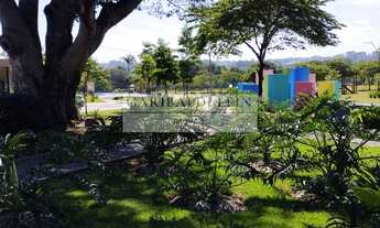 Imagem 6: 3 dormitórios, 2 suíte, 1 banheiros, 4 vagas na garagem, 200M² de Área Construída