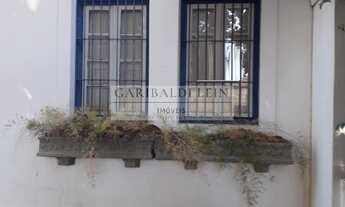 Imagem 3: 3 dormitórios, 1 suítes, 3 banheiro, 5 vagas na garagem, 184M² de Área Construída