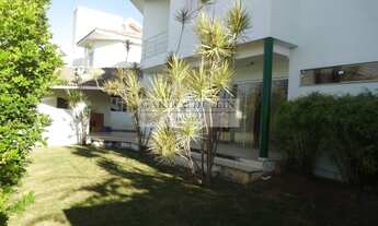 Imagem 2: 6 dormitórios, 3 suíte, 5 banheiro, 6 vagas na garagem, 290M² de Área Construída