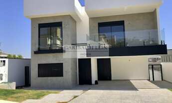 Imagem: 4 dormitórios, 4 suíte, 5 banheiro, 4