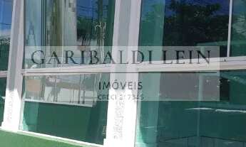 Imagem 2: 4 dormitórios, 1 suítes, 3 banheiro, 4 vagas na garagem, 300M² de Área Construída