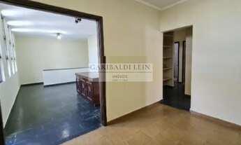 Imagem 4: 3 dormitórios, 1 suítes, 4 banheiro, 4 vagas na garagem, 180M² de Área Construída