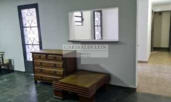 Imagem 6: 3 dormitórios, 1 suítes, 4 banheiro, 4 vagas na garagem, 180M² de Área Construída