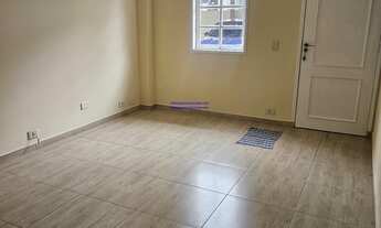 Imagem: Butantã- Cond sobrado 2 dts sendo 1suite