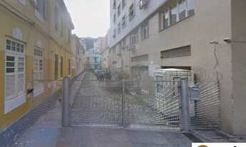 Imagem: Leilão de Casa na Rua do Catete, com 4