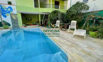 Imagem: CASA À VENDA - 4 DORMITÓRIOS SENDO 2 SUÍTES