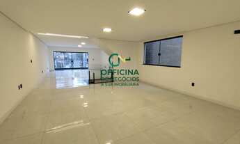 Imagem 5: Casa Duplex à Venda- Vista Mar- 3 Dormitórios sendo 3 suítes com 1 closet-2 Vagas-280m²