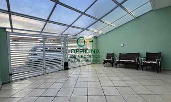 Imagem 4: SOBRADO À VENDA - 3 DORMITÓRIOS SENDO 2 SUÍTES - PISCINA - CHURRASQUEIRA - 2 VAGAS - 171m²