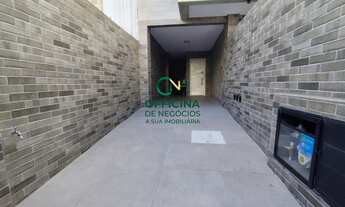 Imagem 2: Casa Duplex à Venda- Vista Mar- 3 Dormitórios sendo 3 suítes com 1 closet-2 Vagas-280m²