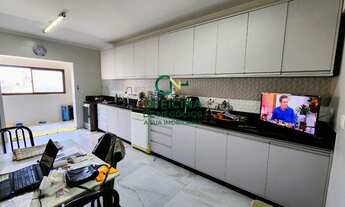 Imagem 6: APARTAMENTO À VENDA- 3 DORMITÓRIOS C/ 1 SUÍTE- 4 BANHEIROS- 2 VAGAS DE GARAGEM- 171,48m²