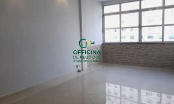 Imagem 3: Apartamento à Venda- 3 Dormitórios- 2 Vagas sendo 1 Box -120,00m²-R$670.000,00- Vista Mar