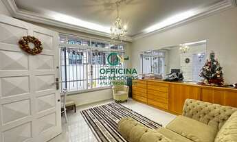 Imagem 2: Casa à venda - 4 dormitórios sendo 1 suíte- 1 dependência empregada- 2 vagas- 165m² -R$1.5