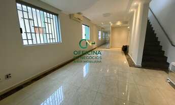 Imagem 3: Sobrado à venda - 4 dormitórios sendo 2 suítes - 2 Vagas- Área de lazer-232 m²-R$ 1.500.00