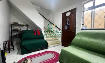 Imagem 2: SOBRADO EM VILLAGIO À VENDA - 2 DORMITÓRIOS - 2 BANHEIROS - 68 m² - R$360.000,00 - ESTUÁRI