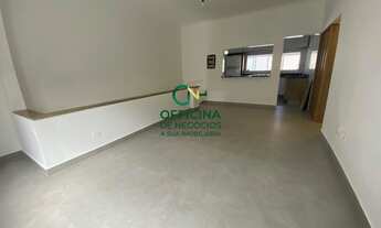 Imagem: Casa Sobreposta Alta à Venda - 2 dormitórios