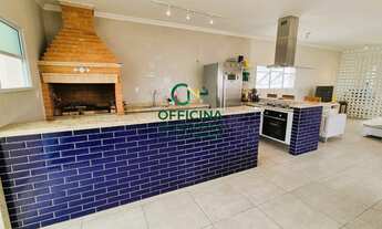 Imagem 7: CASA À VENDA SOBREPOSTA ALTA- PISCINA - 5 DORMITÓRIOS SENDO 1 SUÍTE- 2 VAGAS-236M²- R$1.85