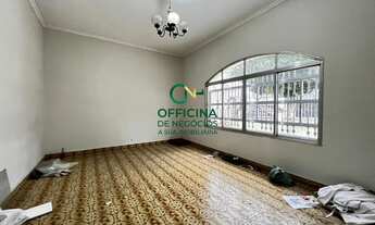 Imagem 2: SOBRADO À VENDA - 4 DORMITÓRIOS SENDO 1 SUÍTE - 3 BANHEIROS - PISCINA - 3 VAGAS - 167m²