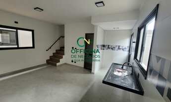 Imagem 2: CASA À VENDA SOBRADO EM CONDOMÍNIO - 2 DORMITÓRIOS - 1 VAGA- ÀREA DE LAZER - 54 M² - R$370