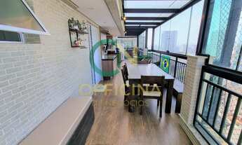 Imagem 2: Apartamento Garden de 3 dormitórios á venda - 257m - R$ 2.750.000,00 - Embaré em Santos SP