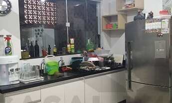 Imagem 5: CASAL IMÓVEIS VENDE CASA PORTEIRA FECHADA MORADE VERDE 5 SUÍTES + ENERGIA SOLAR