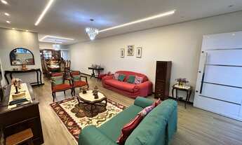 Imagem: Casa 4 Quartos Esquina - 712 Norte