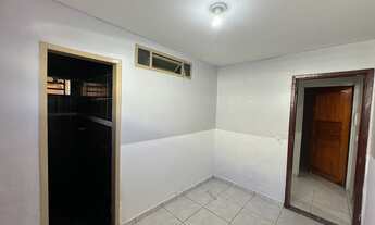 Imagem 7: Sobrado no Setor Leste com 2 Residências 5 Quartos