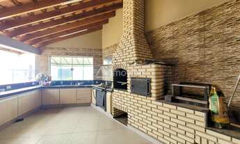 Imagem 2: Chácara à venda com 1600m², no Cond. Res. Castanheiras em Limeira