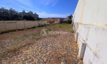 Imagem 2: Terreno á venda no Jardim Girassol, Americana-SP