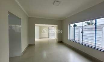 Imagem 5: Linda Casa com 03 dormitórios e uma suíte na Cidade Jardim em Americana-SP