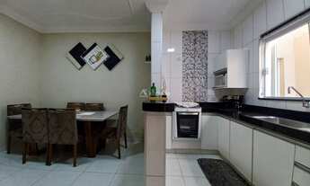 Imagem 7: Excelente casa, com 2 dormitórios sendo 1 suíte, sala de estar, sala de jantar e cozinha