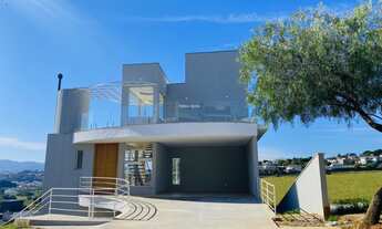 Imagem: 3 dormitórios, 3 suíte, 4 banheiro, 4