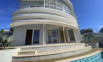 Imagem 3: 3 dormitórios, 3 suíte, 4 banheiro, 4 vagas na garagem