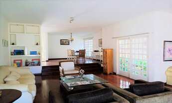 Imagem: Casa com 4 quartos e 6 vagas à venda no