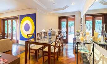 Imagem: Casa em Condominio com 4 Dormitórios à