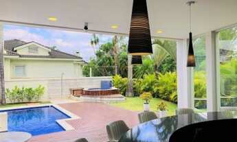 Imagem 4: Casa de Condomínio de 4 Dormitórios a venda em Alphaville