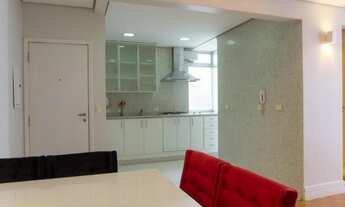 Imagem 7: O apartamento possui 93 m² com 2 dormitórios e 1 vagas de garagem!