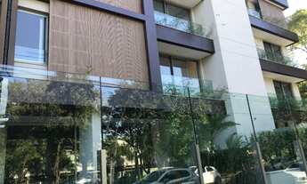 Imagem 3: Arruda 168 - O apartamento possui 588 metros quadrados com 3 amplas suítes, lavabo, jardim