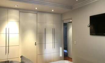 Imagem 7: Apartamento com 143 metros, 3 suítes com armários e sacada envidraçada com piso em granito