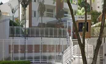 Imagem 2: O apartamento conta com 123 m², 3 dormitórios, 1 suíte, 5 banheiros, 3 vagas de garagem co