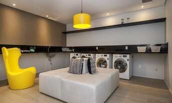 Imagem 6: Studio possui 36 metros quadrados com 1 dormitório, cozinha, área de serviço e 2 vagas de