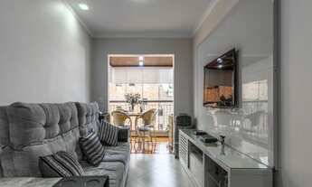 Imagem 3: O apartamento possui 71 metros quadrados com 2 dormitórios 1 suíte, área de serviço, terra