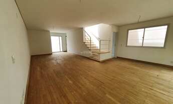 Imagem 3: CASA EM CONDOMÍNIO FECHADO COM 4 DORMITÓRIOS SENDO 3 SUÍTES EM CONDOMÍNIO FECHADO À VENDA