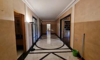 Imagem 2: Apartamento Alto Padrão com 4 suítes à Venda, 780 metros quadrados e 6 vagas de garagem