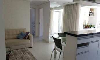 Imagem 2: Apartamento com 65 metros, claro e iluminado, face norte