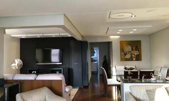 Imagem 2: Apartamento com 143 metros, 3 suítes com armários e sacada envidraçada com piso em granito