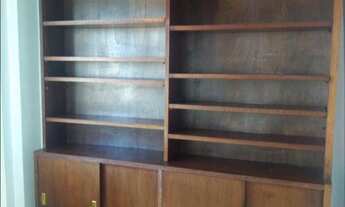 Imagem 2: O apartamento possui 132 metros quadrados com 3 dormitórios 1 suíte e 1 vaga de garagem